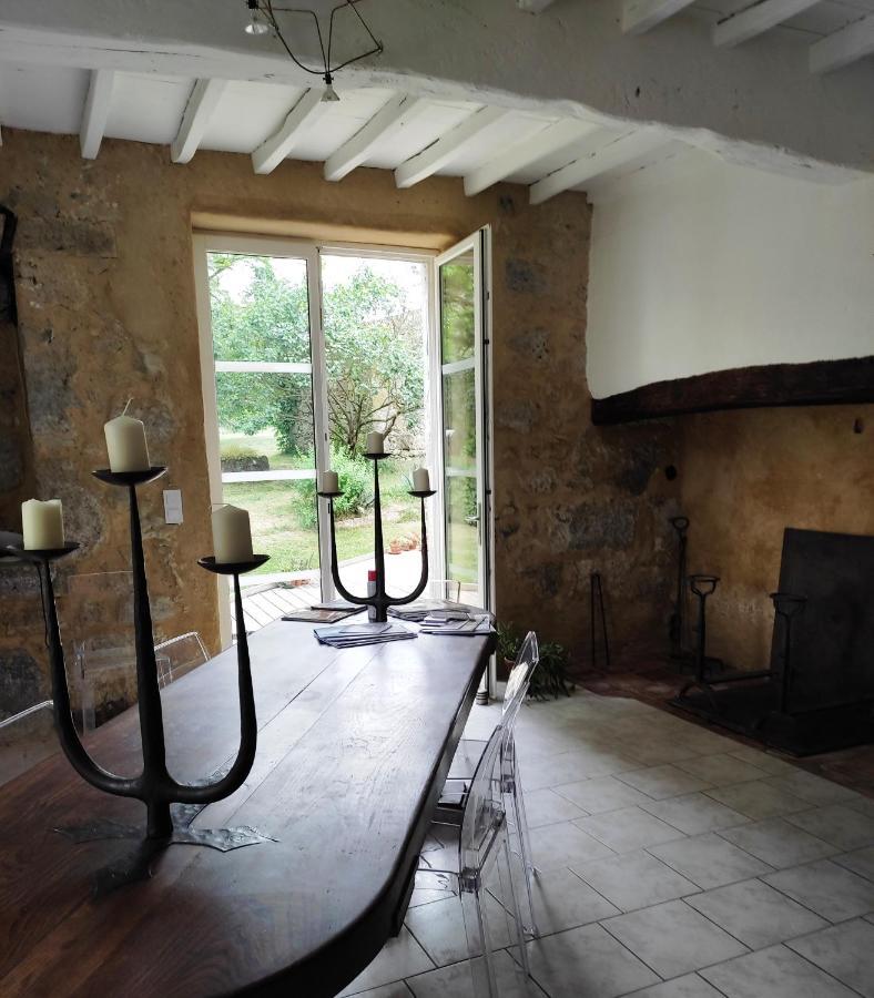 Bed and Breakfast Le Logis Du Pradet Moncrabeau Экстерьер фото